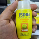 ضدآفتاب ایزدین فیوژن واتر مجیک SPF50 آلکاراز بافت سبک سریع جذب بدون چربی